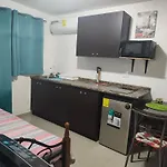 Habitacion Tipo Estudio Amueblado Tranquilo Y Acogedor Cocina Y Bano Privado Independiente En Chanis Cerca De Costa Del Este