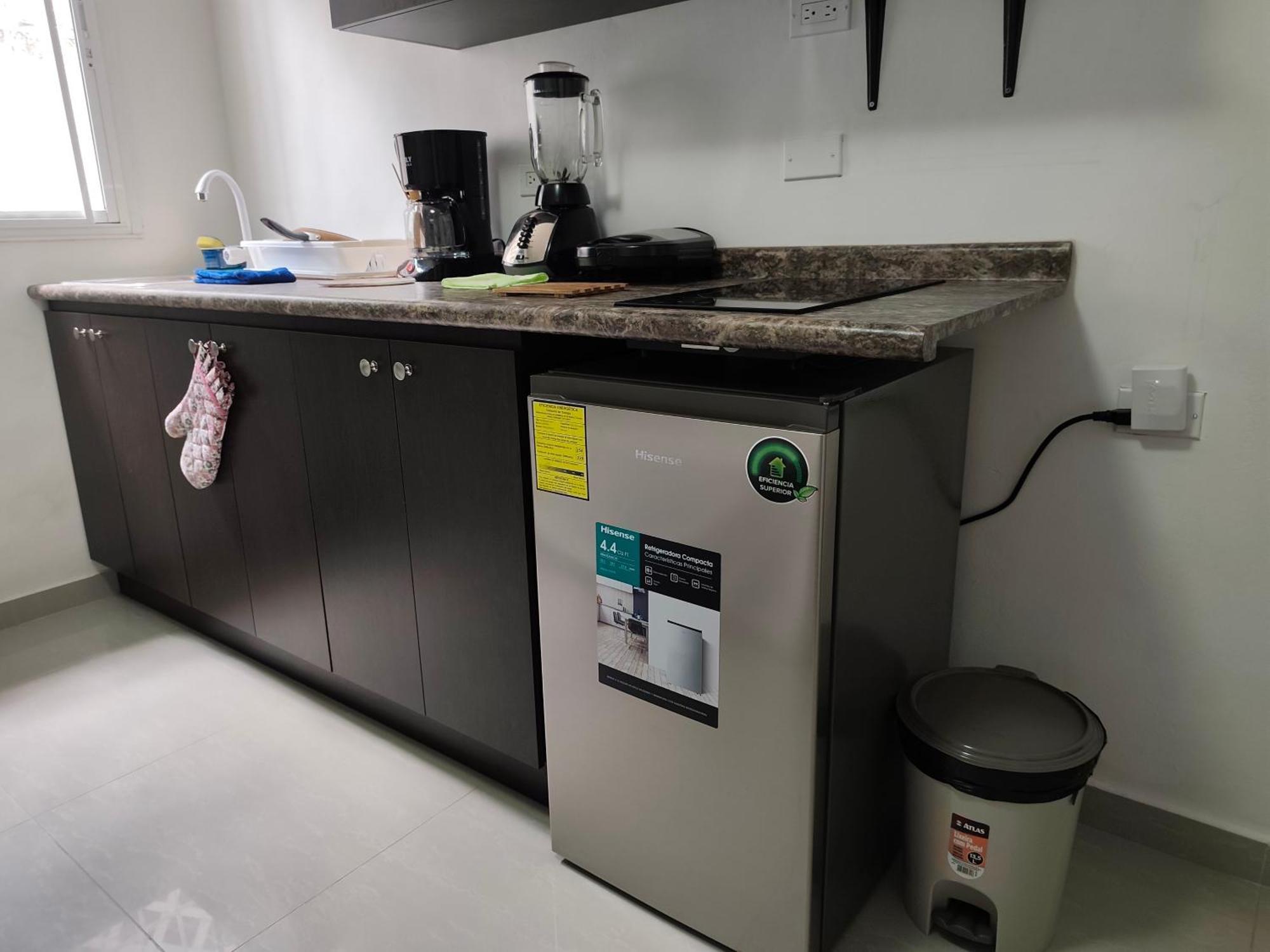 Tipo Estudio Amueblado Tranquilo Y Acogedor Cocina Y Bano Privado Independiente En Chanis Cerca De Costa Del *