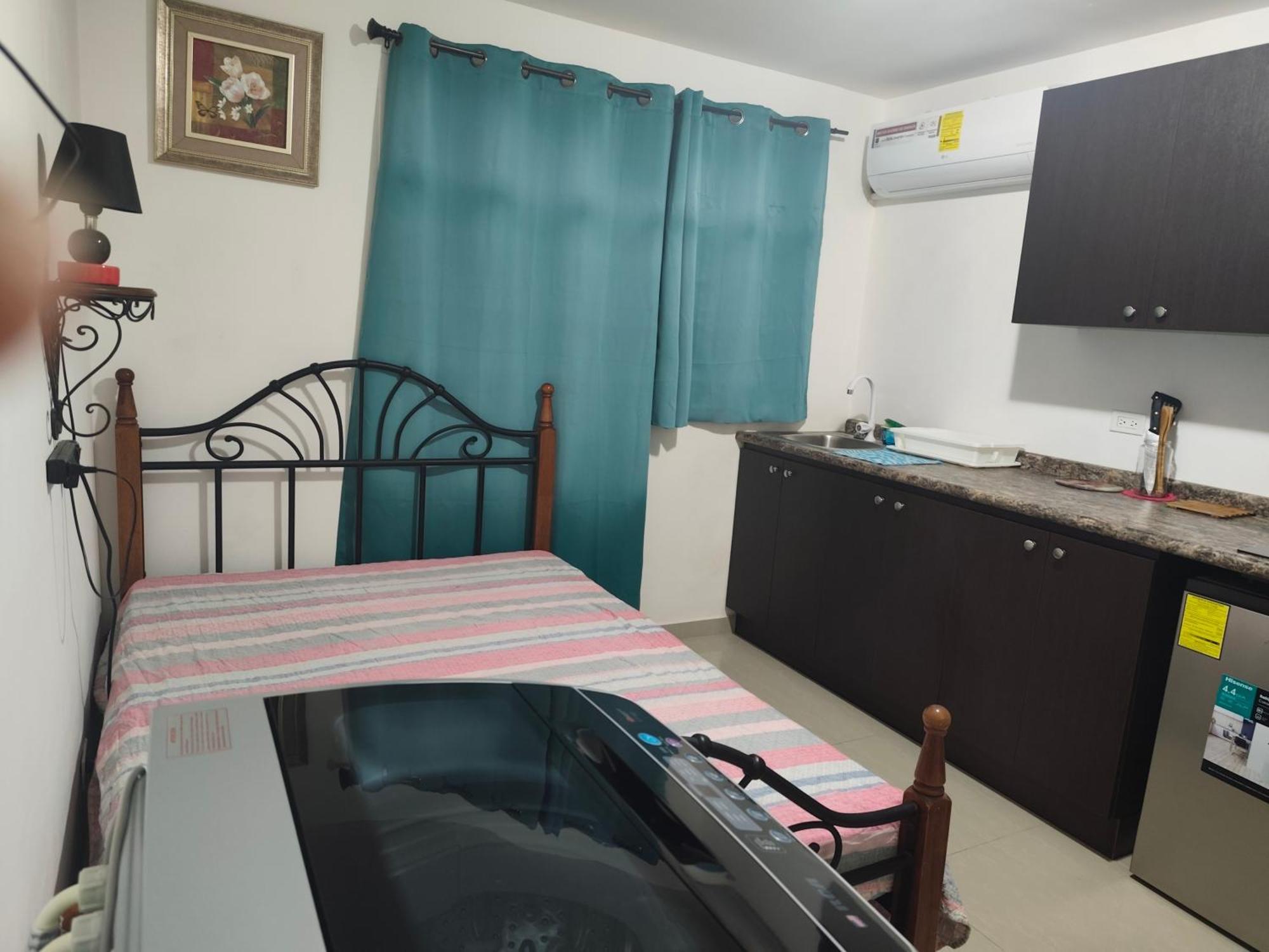 Homestay Tipo Estudio Amueblado Tranquilo Y Acogedor Cocina Y Bano Privado Independiente En Chanis Cerca De Costa Del