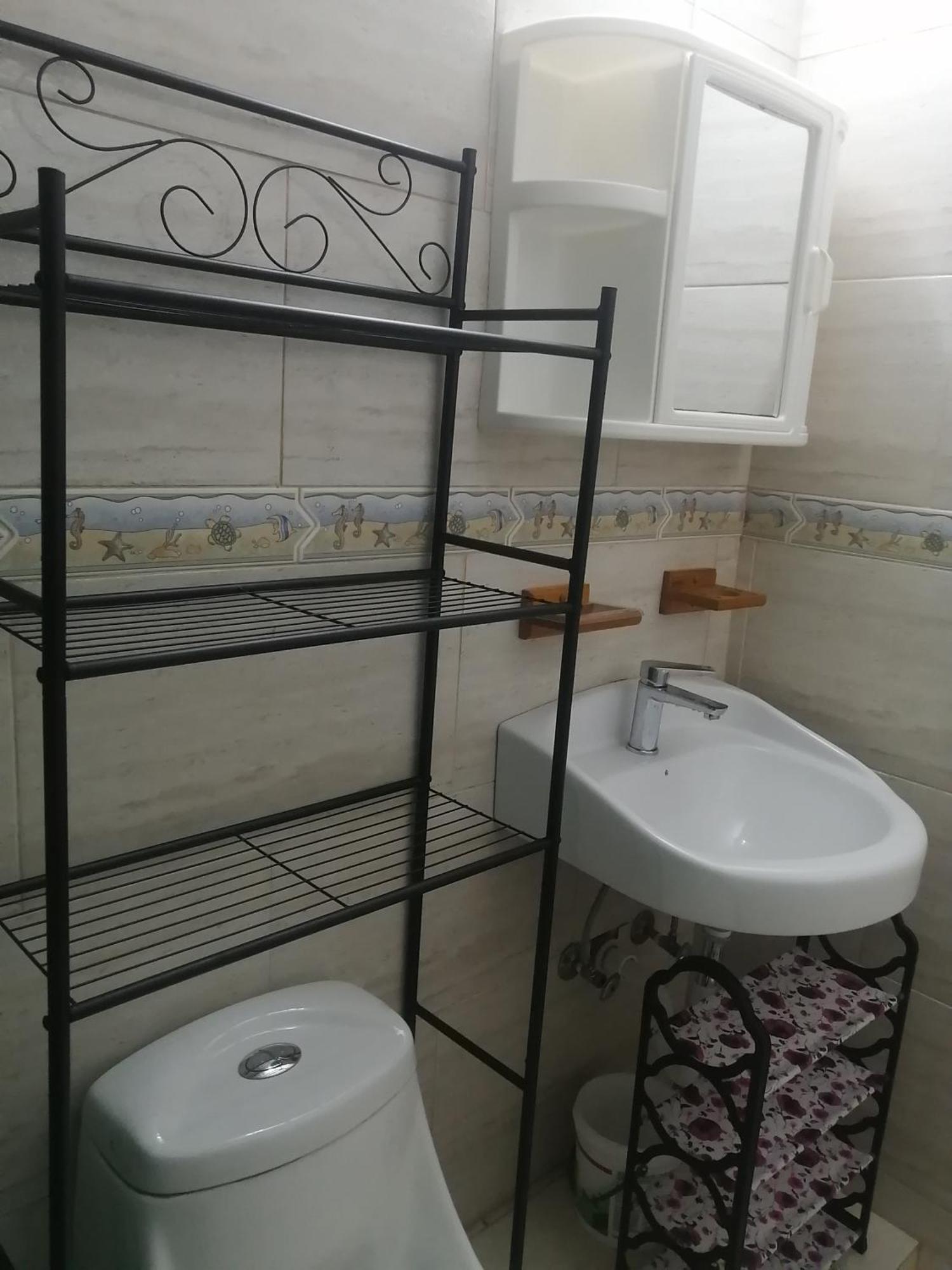 Tipo Estudio Amueblado Tranquilo Y Acogedor Cocina Y Bano Privado Independiente En Chanis Cerca De Costa Del Panama City